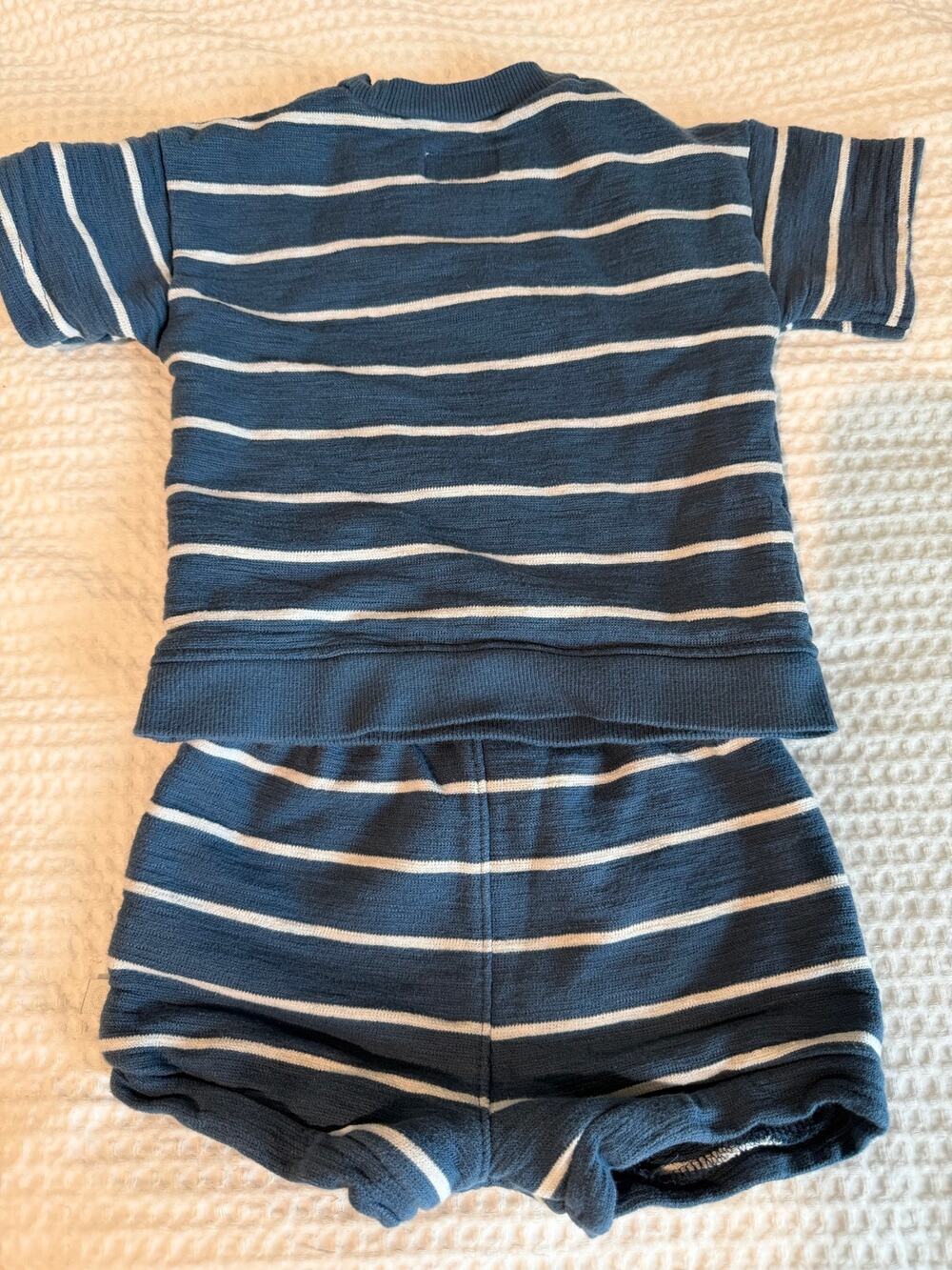 Little Planet by Carter's Baby Boy 18M Blue Striped 2 Piece Shirt Shorts Set